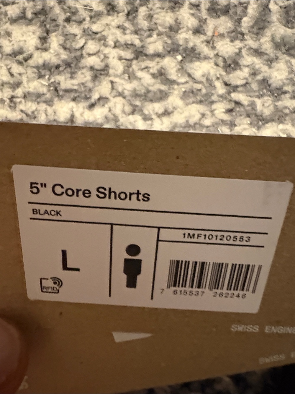 On Running Men’s Size L 5” Core Shorts in Black NWT! - Picture 2 of 10